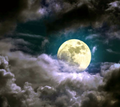amazing-cloud-moon-nature-Favim